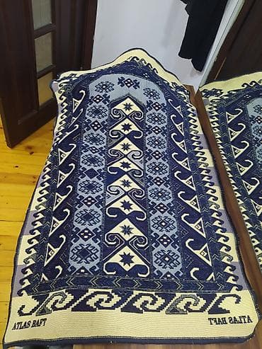 Şəkillər, tablolar: Xalça Namaz üçün — 1