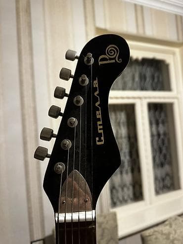 Elektro gitaralar: Elektron gitara, 6 sim, İşlənmiş, Ödənişli çatdırılma — 2