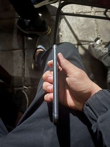 купить тв бу: IPhone 11, 128 ГБ, Черный, Face ID — 5