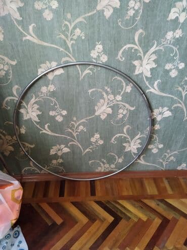 Metallik dairəvi halqa - Material: metal (paslanmayan/ağ rəngli). -