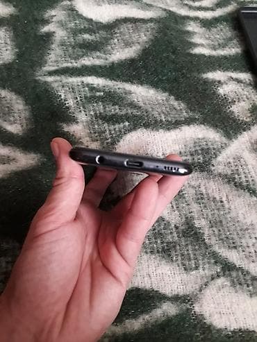 i̇phon: Samsung Galaxy A40, 64 GB — 3