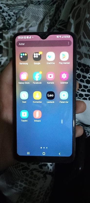 Samsung Galaxy A10, 32 ГБ, цвет - Черный — 1