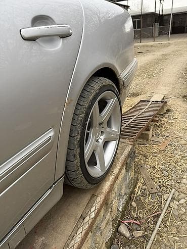 masin cuxolu: Disk təkər AMG 265 / 35 / R 18, 5 Boltlu — 6