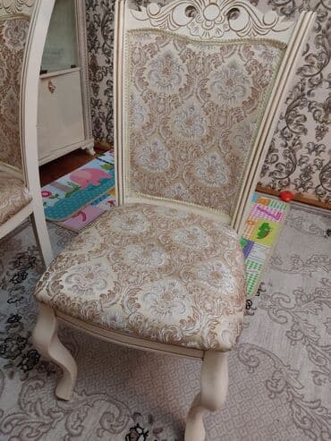 письменный стол с полками: Qonaq otağı üçün, İşlənmiş, Açılmayan, Dördbucaq masa, 8 stul — 2