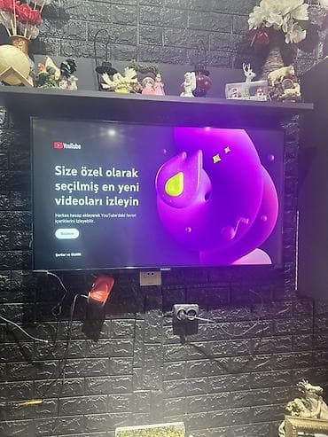 hdmi aparatı: 109 ekran Xüsusiyyətlər: - Smart TV funksiyaları: YouTube tətbiqi ilə — 2