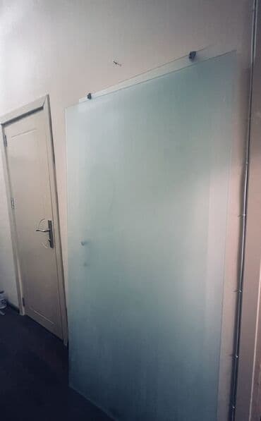 tualet bacoku: Mat buzlu şüşə — 1