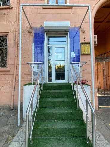 киоск в аренду: Obyekt İcarəyə verilir. Ofis, diş klinikası, gözəllik salonu ucun — 13