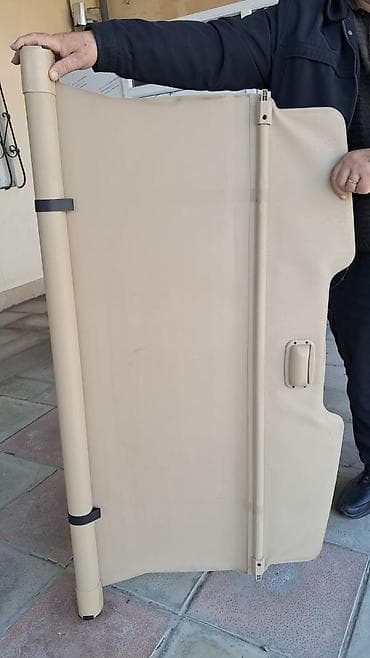 rcd pərdə: Rance Rover sport 2004 -2012 ci il ucun jaliüz Baqaj üçün pərdə — 2