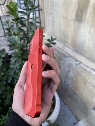 iphone 12 ikinci el qiymeti: IPhone 12, 128 GB, Qırmızı, Zəmanət, Simsiz şarj, Face ID — 4