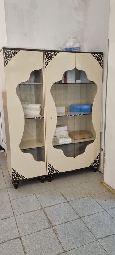 мойка шкаф для кухни: Şkaf polkalı İki ayrı şkafdı bir qapılı və iki qapılı Rəflər qonaq — 1