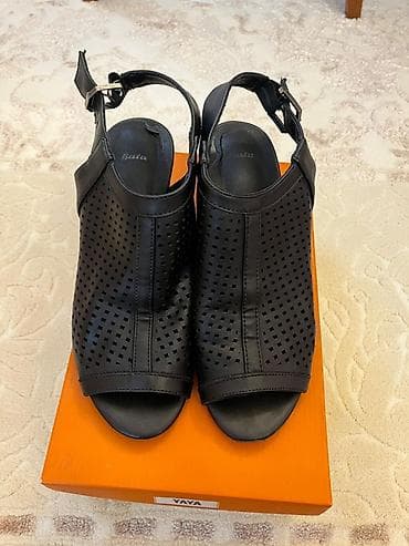 gön dəri: Məhsul: Qadın açıq burunlu sandal Razmer 37 - Brend: Bata (içlikdə — 2