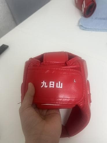 Dəbilqələr: Xaricden getizdirilib orginaldır.Wesing brendinin qırmızı rəngli döyüş — 3