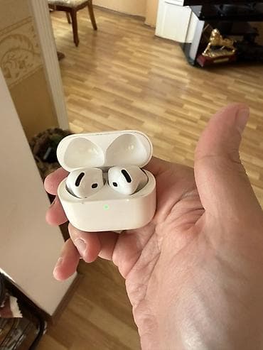apple ipod touch: Apple AirPods 4 sade versiya ideal veziyet de zaradka yaxwi saxliyir — 1