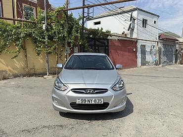 Hyundai Accent: 1.6 l | 2012 il Hetçbek