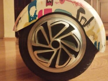 2 cı el elektrikli scooter: Segway Satılır heç bir problemi yoxdur qutusu yoxdu üstündə pultu — 2