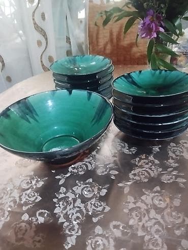 peygember ciceyi: Şüşə və keramika qablar dəsti Məzmun: - Şüşə meyvə/garnitür qabları — 3