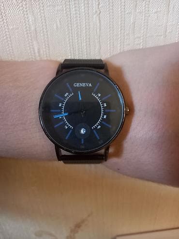 hs01 smart watch: GENEVA kişi qol saatı - Minimalist dizaynlı, qara rəngdə korpus və — 3