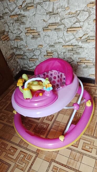Uşaq yürüteci – 2 ədəd,her biri 30 manata satilir çəhrayı rəngdə. 1) — 2
