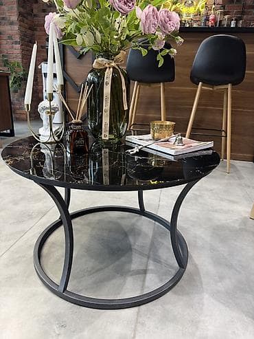 döş stolu: Jurnal masası, Açılmayan, Şüşə, Yumru masa — 2