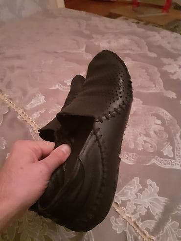Ayaqqabılar: Gencede satilir tebbi deri mokasin kecen il 68azn alinib sadece — 3