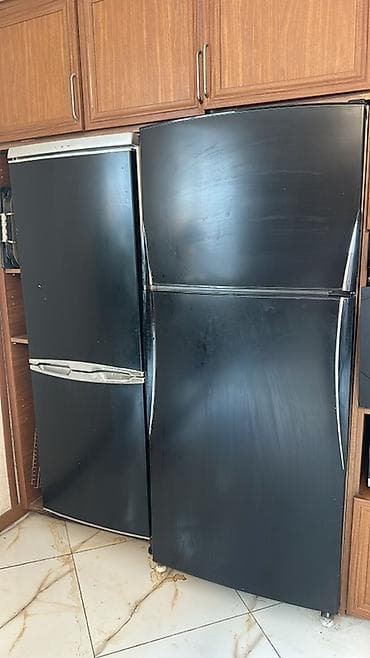 telfer satisi: Vestel soyuducu (üstdən donduruculu), model DWR 330 Biri 250 Azn - — 1