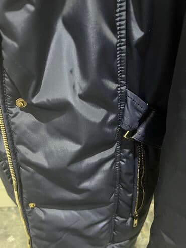 gödəkçələr: L ölçü Səligəli vəziyyatdə. Qalın Az isifadə edilib Defekti yoxdu — 6