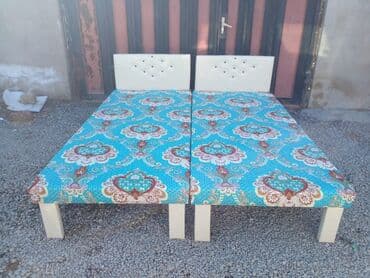 Kravat Təzə hazırları var Çatdırılma münasib qiymətə Bir nəfərlik 60