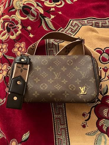 Klatç, Louis Vuitton, İşlənmiş
