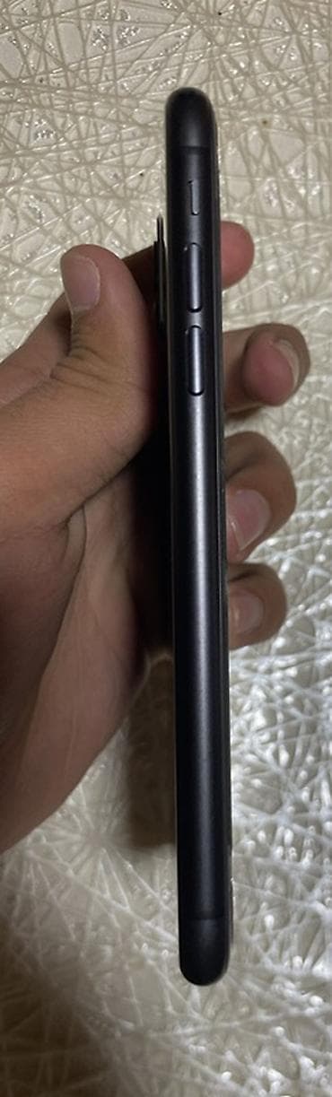 samsung galaxy note 20 ultra: IPhone 11, 128 GB, Qara, Face ID — 3