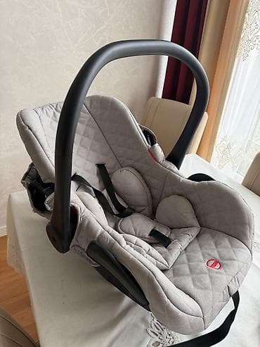 Uşaq avtomobil oturacağı / beşik tipli “infant carrier” - Rəng: açıq