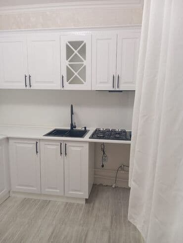 kiraye obyekt sumqayit: Kiraye verilir :metro Xalqlar dosluğu, 10 mərtəbənin 1 ci mərtəbəsi.60 — 3