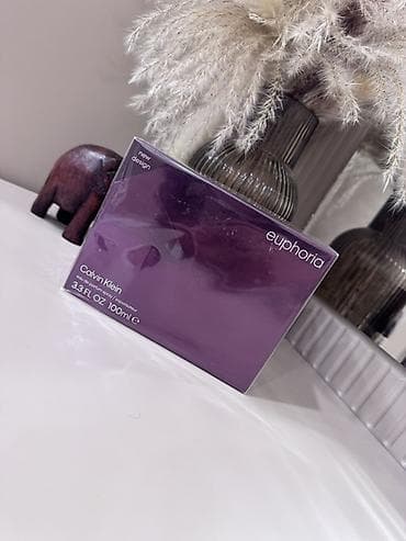 Calvin Klein Euphoria – Eau de Parfum Sprey, 100 ml (3.3 fl oz) at lalafo.az Calvin Klein Euphoria – Eau de Parfum Sprey, 100 ml (3.3 fl oz)