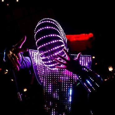 azal bilet qiymətləri: Super robot show artiq Bakida! Очень интересное шоу роботов теперь в — 6