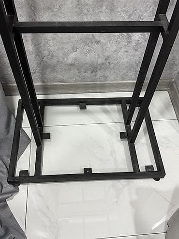 paltar vitrini: Metal geyim asqısı/çoxşaxəli vitrin stendi - Material: qalın divarlı — 5