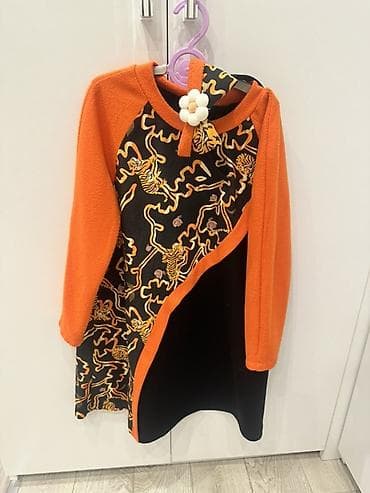 Bayram kostyumları: Uşaq üçün paltar və saç qandalağı dəsti B&G stori mağazadan alınıb — 1