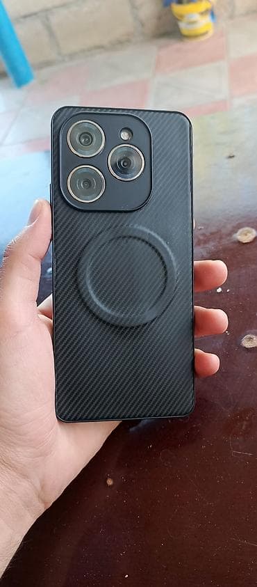 mikrafon sm 58: Tecno Spark 20 Pro, 256 GB, rəng - Qara, İki sim kartlı — 2