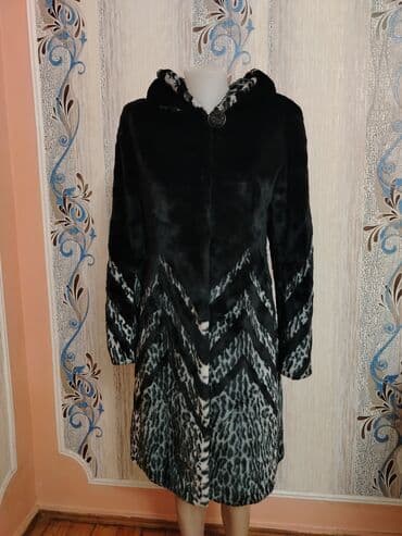 loreta palto: Geyinilməyib Sadaəcə 1 razmerdən Qaldığı üçün qiymət münasibdir — 2