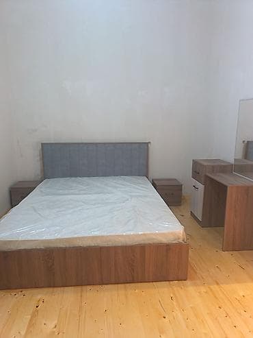 Mebel: Yataq mebeli dəsti Tərkibi: - Çarpayı (iki nəfərlik ölçüdə, taxta — 5