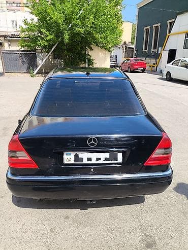 mersedes viana: Mercedes-Benz C-Class: 1.8 л | 1996 г. Седан — 10