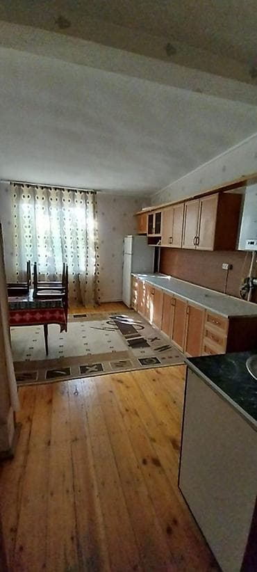 kirayə ev inşatçılar: Satiq üçün mənzil – geniş mətbəx-studiya və ayrı otaqlar şəxsi qaraji — 5