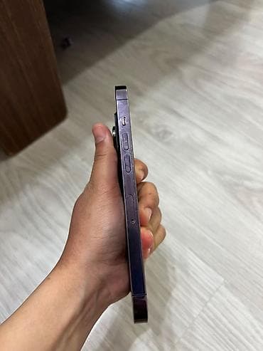 macbook 16 pro: IPhone 14 Pro, Deep Purple, Face ID — 3