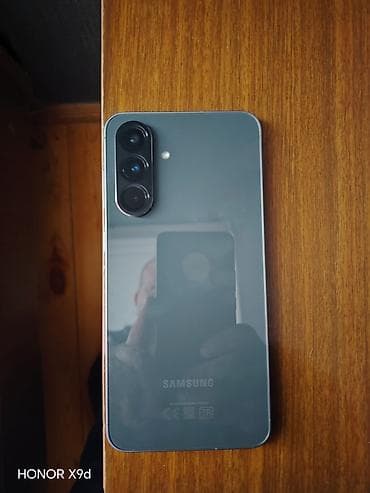 samsung 720: Samsung Galaxy A56 5G, 256 ГБ, цвет - Серый, Отпечаток пальца — 1