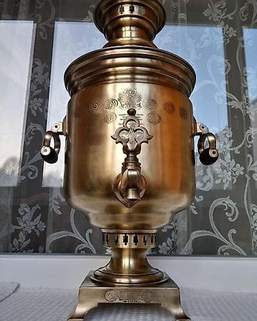 Klassik mis samovar – kömür/odunla işləyən • Material: bürünc/mis lalafo.az -da Klassik mis samovar – kömür/odunla işləyən • Material: bürünc/mis