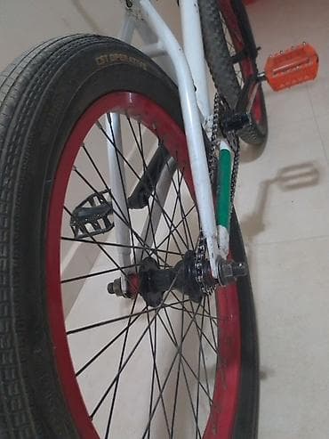 velesupet: BMX velosiped - Çərçivə: polad BMX çərçivəsi, aşağı profilli, triklər — 4