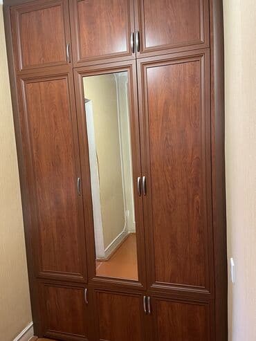 ikinci əl plastik qapı: Mebel və qapı dəsti 7ədəd qapı 3ədəd 1i böyük 2-si kiçik pəncərə — 2