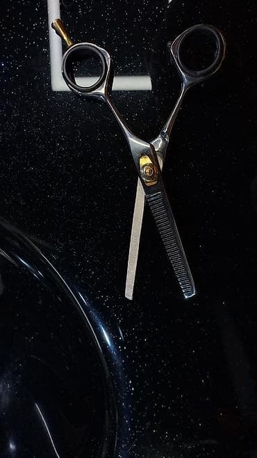 sac peci: Peşəkar saç nazikləşdirici qayçı - Model üzərində “5.5” qeyd olunub – — 1