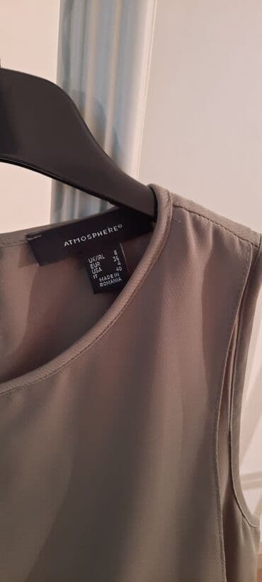 pulsuz geyimler: Hamsı brend mallardı.Baha alınıb.hərəsi 1-2dəfə geyinilib — 15