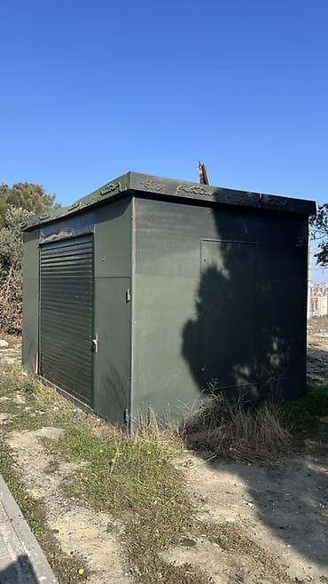 Холодильное оборудование: Metal köşk Tecili satilir qiymeti danişmaq olarreal qiymeti 10.000 — 9