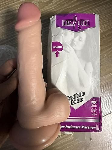ag qizil probu: EroLife Realistic Dildo - Material: bədənə uyğun, ftalat-free (PF) — 1
