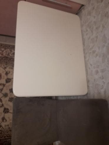 mdf akril: 1) Mətbəx masası və 2 ədəd oturacaq - 90 azn ( oturacaqlar — 3